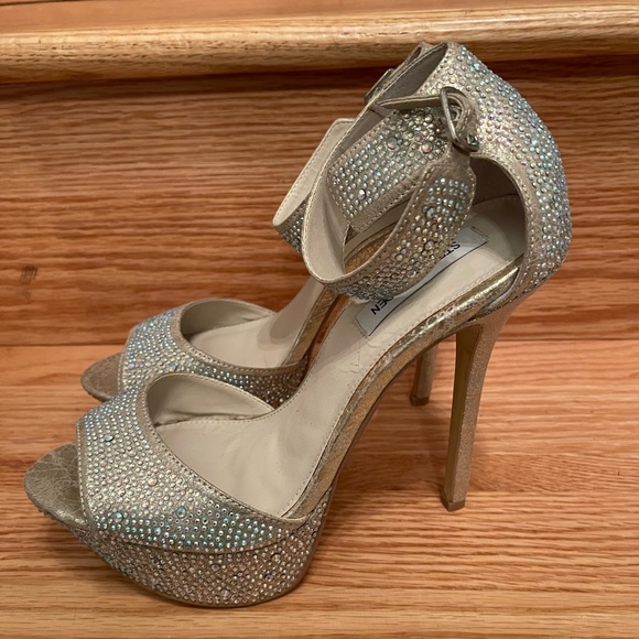 🌸 Steve Madden Pre Loved Carrie Beaded Heels w/ Ankle Strap Platforms Size 8.5 - Picture 13 of 15